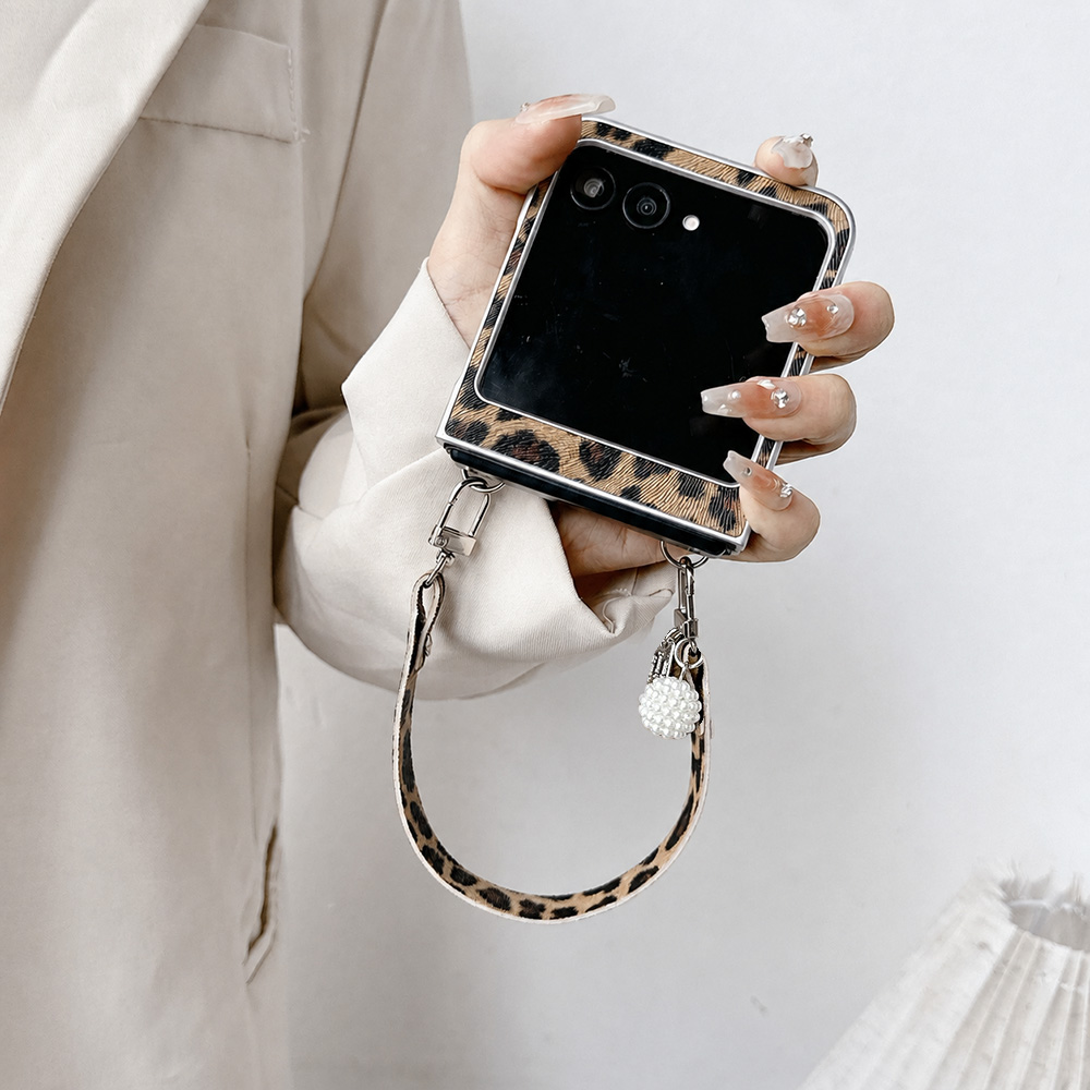 Leopard Print Folding Flip Pho - Men'S Vegan Accessories 评论和价格