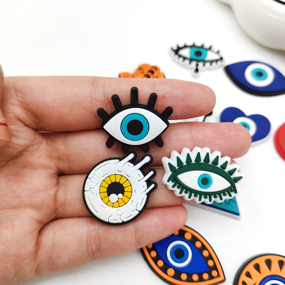 Eyeball Shoe Charms for Crocs  - Men'S Accessories Crocs 评论和价格