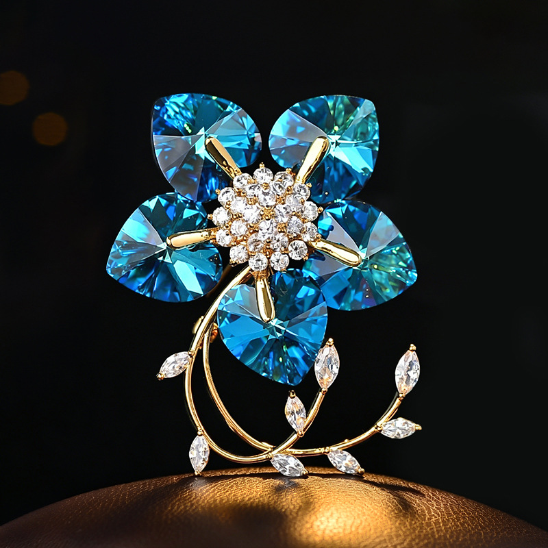 New Heavy Industry Luxury Zirc - Men Accessories Bouquet 评论和价格
