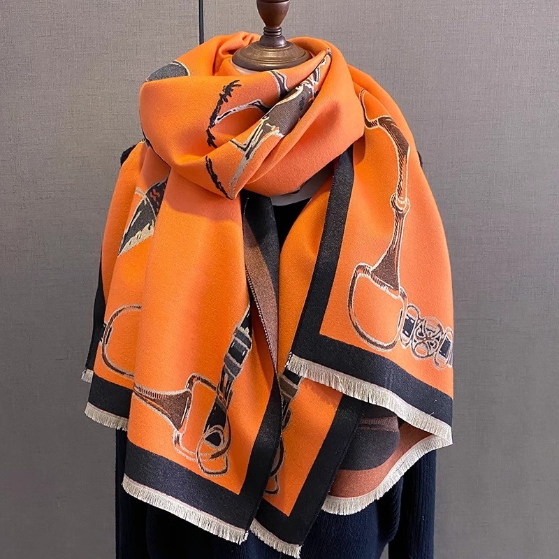 Retro Rider Horse Imitation Ca - Men Accessories For Neck 评论和价格