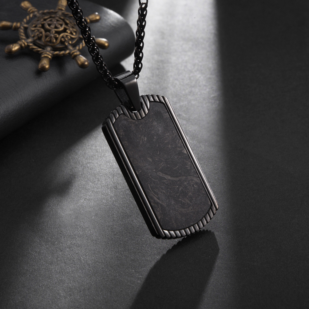 Carbon Fiber Pendant Stainless - Men Accessories List 评论和价格